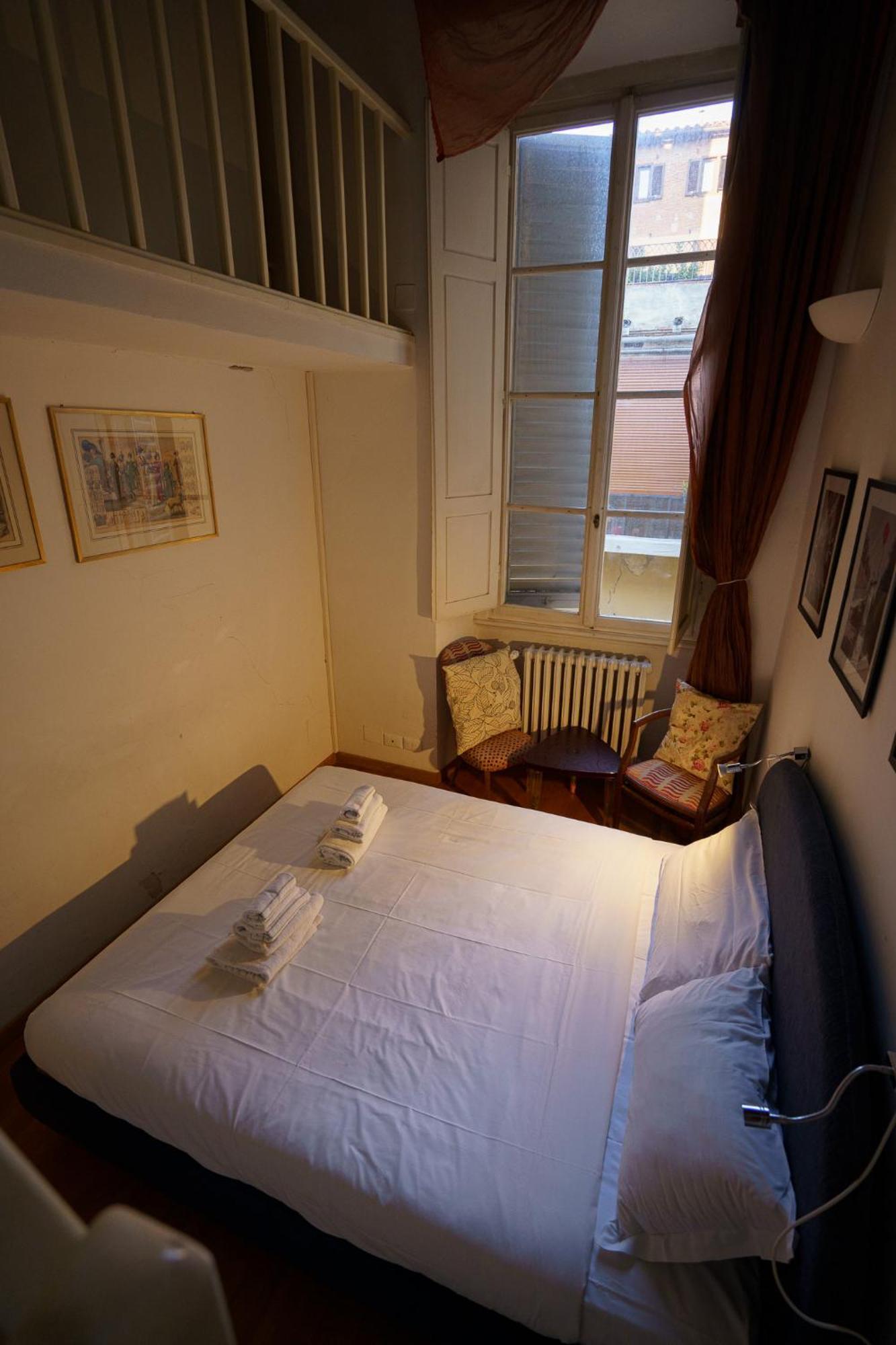 Lovely & Quite One Bedroom Near Piazza Santo Spirito *
