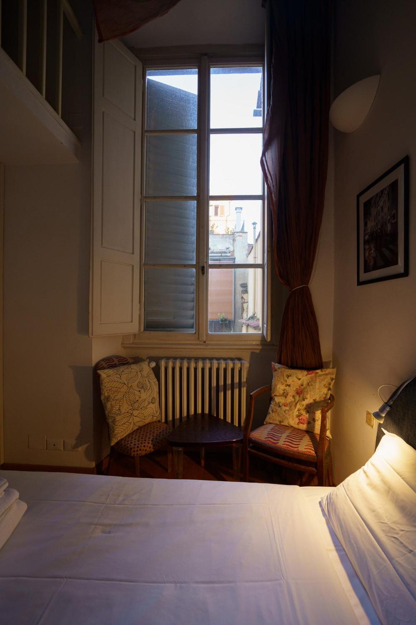 Apartment Lovely & Quite One Bedroom Near Piazza Santo Spirito *